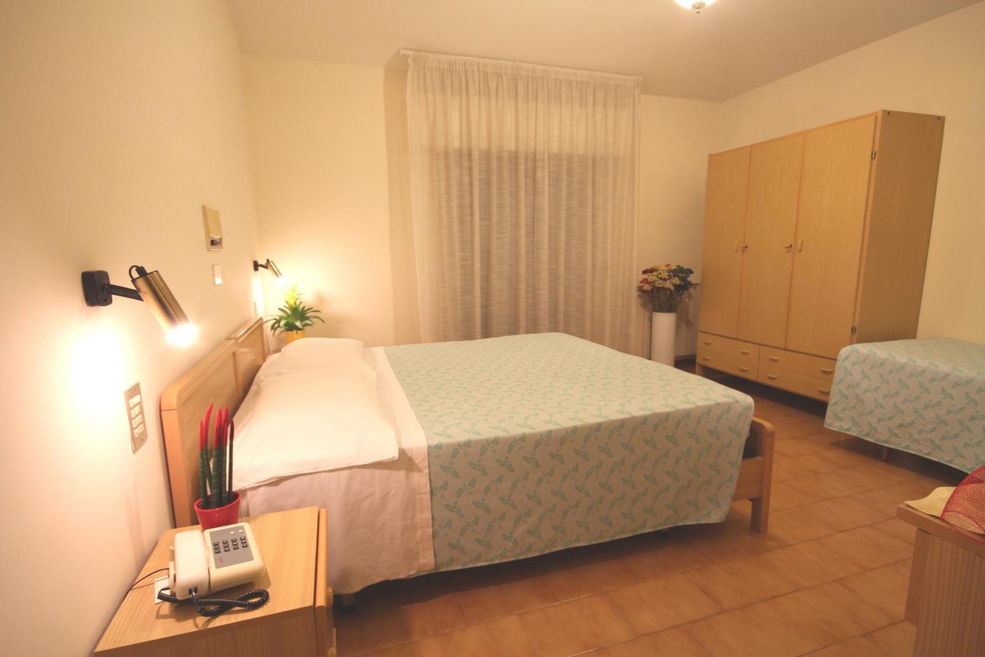 Hotel Villa Luca Chianciano Terme Szoba fotó